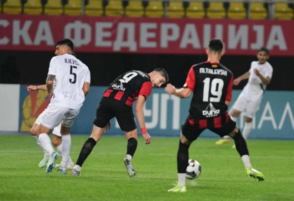 Победа за Вардар од пенал во судиското надополнување