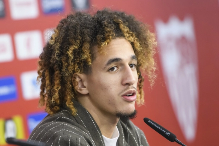 Премиер лига: Мејбри суспендиран четири натпревари поради плукање