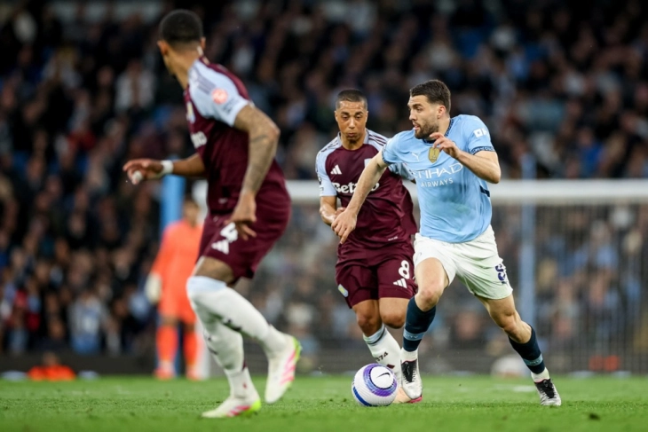 Ковачиќ заминува од Манчестер Сити, останува во Премиер лигата