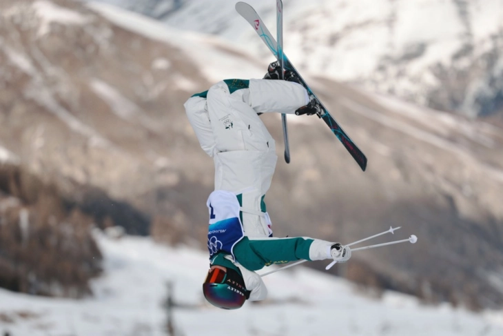 ЗОИ 2026: Австралијката Ентони освои злато во категоријата Дуал Магулс слободно скијање