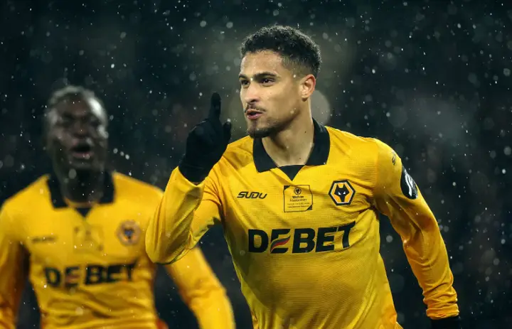 Втора победа сезонава: Волвс ја шокираа Астон Вила со 2:0