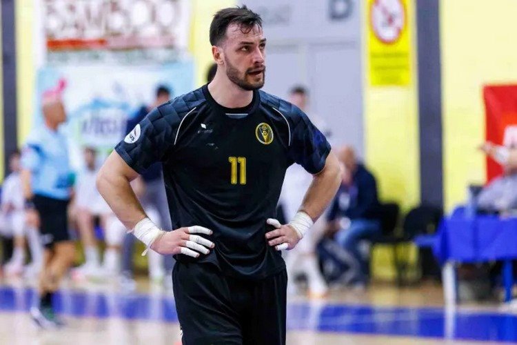 Тасиќ не дојде во Вардар поради отштетата